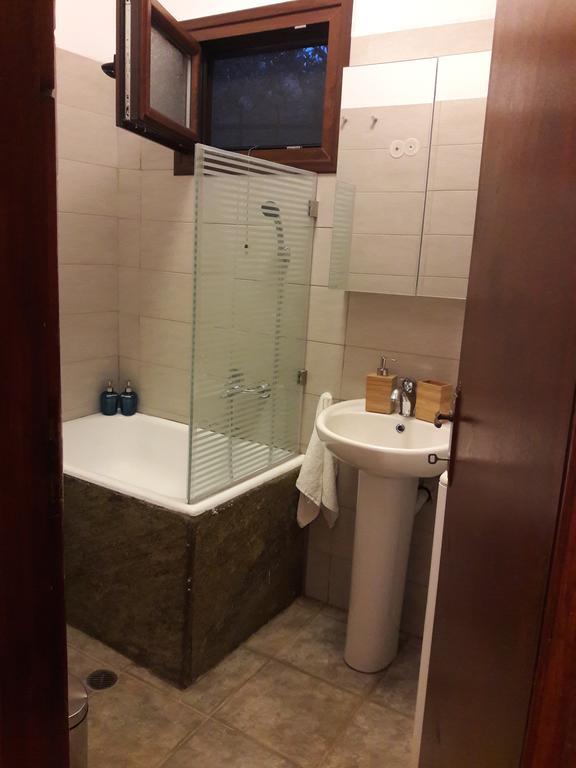 Kesi Holiday Home Potistika Esterno foto