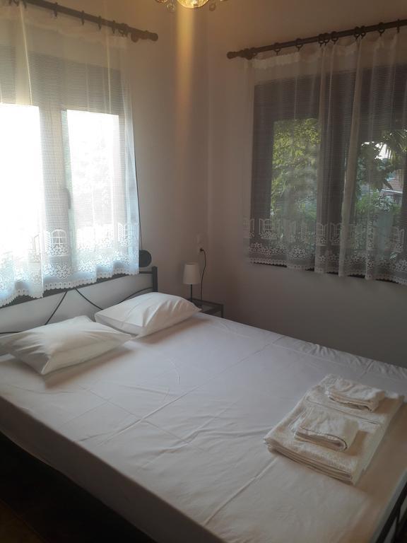 Kesi Holiday Home Potistika Esterno foto