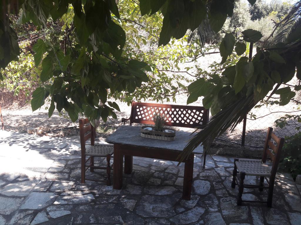 Kesi Holiday Home Potistika Esterno foto