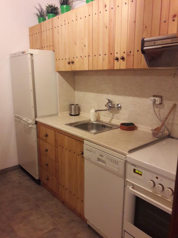 Kesi Holiday Home Potistika Esterno foto